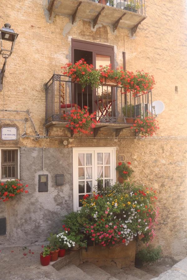 Marianna Hotel Isnello Exterior photo