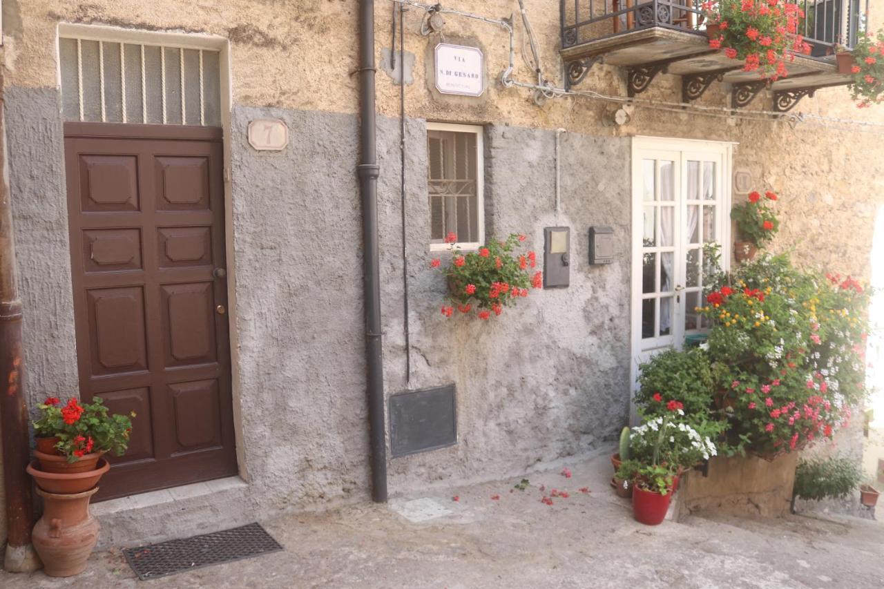 Marianna Hotel Isnello Exterior photo